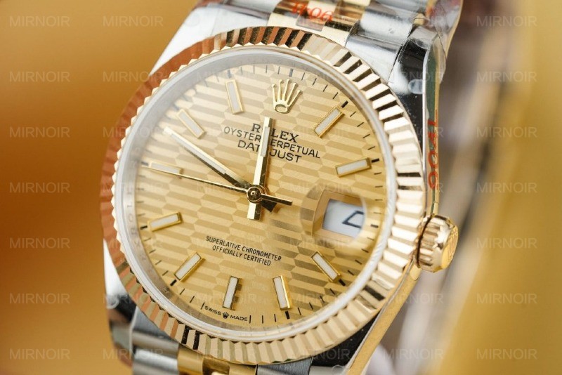 Dong-Ho-Rolex-Che-Tac-DateJust-126233-Mat-Nep-Gap-Boc-Vang-GM-Factory-36mm-7-1024x683.jpg
