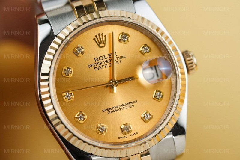 Dong-Ho-Rolex-Nam-Rep-11-DateJust-126233-Mat-So-Vang-Champagne-Boc-Vang-That-36mm-8-1024x683.jpg