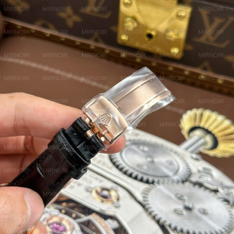 Dong-Ho-Rolex-Cellini-Moonphase-50535-Replica-11-Ma-Vang-Hong-Day-Da-Den-Xuong-KZ-39mm-2-1024x1024.jpg