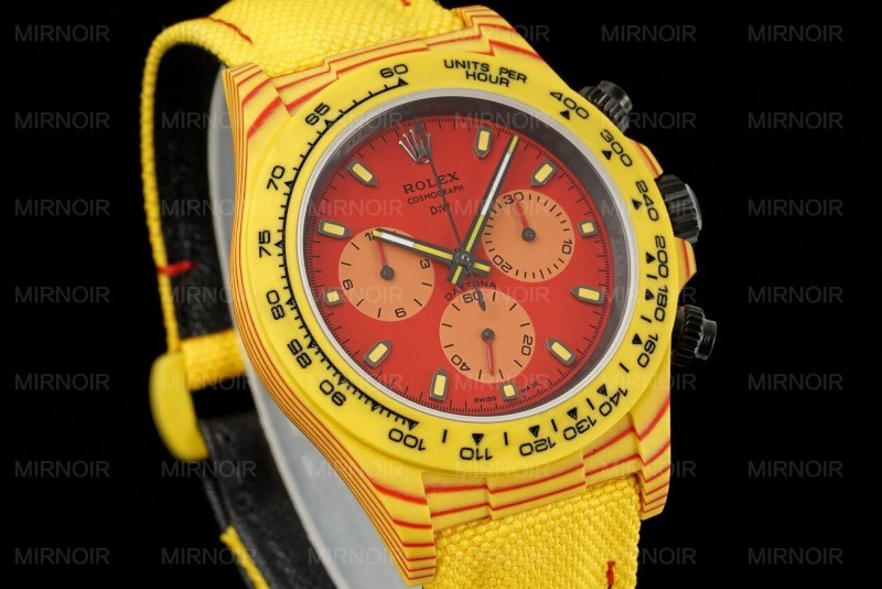 Dong-Ho-Rolex-Daytona-Diw-Carbo-Quartz-Fiber-Volcano-Replica-Cao-Cap-40mm-8.jpg