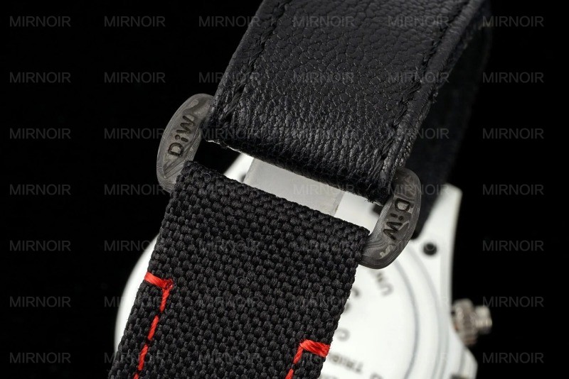 Dong-Ho-Rolex-Daytona-Diw-Carbon-Ocellaris-Replica-Cao-Cap-Nhat-40mm-2.jpg
