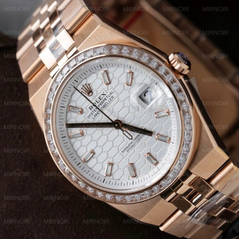 Dong-Ho-Rolex-Land-Dweller-127334-Che-Tac-Mat-Trang-Hoa-Tiet-To-Ong-Dinh-Da-Baguette-40mm-5.jpg