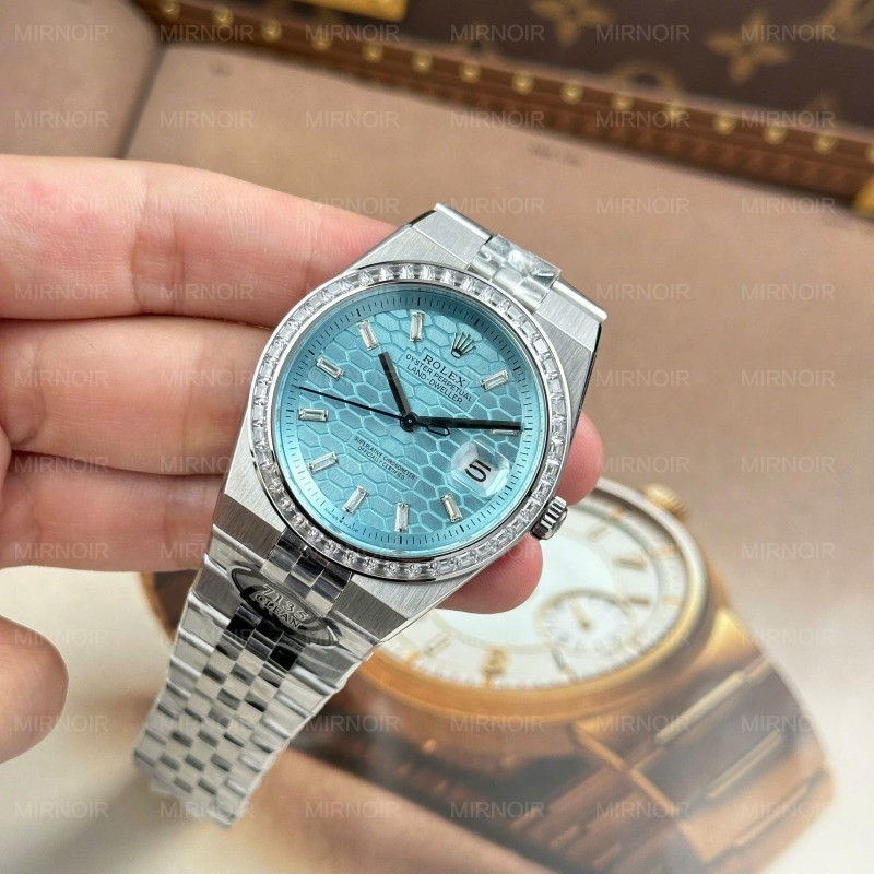 Dong-Ho-Rolex-Land-Dweller-127336-Che-Tac-Mat-Xanh-Bang-Hoa-Tiet-To-Ong-Dinh-Da-Baguette-40mm-3.jpg