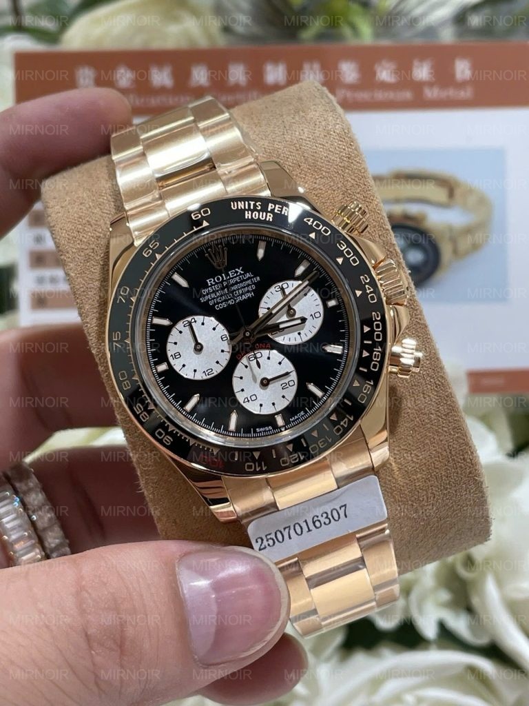 Dong-Ho-Rolex-Daytona-Le-Mans-100th-Year-126528LN-Boc-Vang-That-18K-Che-Tac-40mm-2-768x1024.jpg