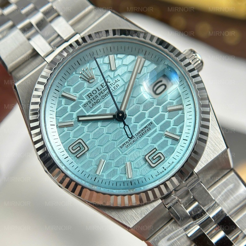 Dong-Ho-Rolex-Land-Dweller-127236-Replica-11-Mat-Xanh-Bang-Hoa-Tiet-To-Ong-36mm-4.jpg