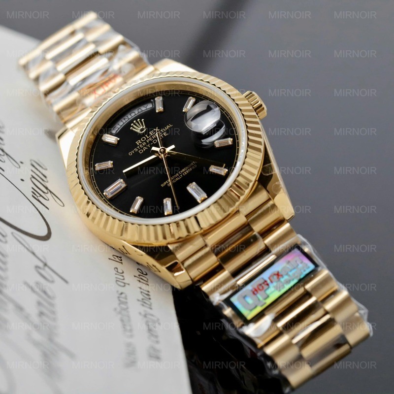 Dong-Ho-Rolex-Day-Date-Mat-Den-Rep-11-Trong-Luong-184-Grams-Nha-May-QF-40mm-3.jpg