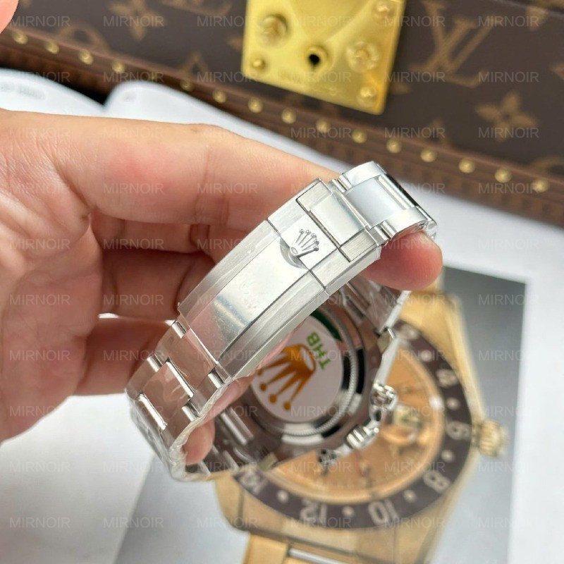 Dong-Ho-Rolex-Replica-11-Cosmograph-Daytona-126509-Mat-Xanh-Duong-Nha-May-THB-40mm-10-1024x1024.jpg