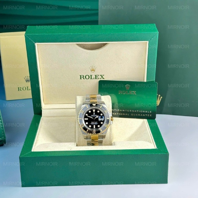 Dong-Ho-Rolex-Sea-Dweller-126603-Replica-11-Mau-Demi-Vang-Mat-Den-Xuong-VS-43mm-1-1024x1024.jpg