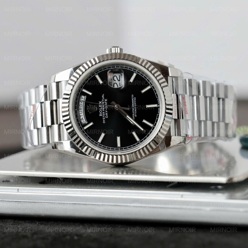 Dong-Ho-Rolex-Day-Date-Replica-11-Mat-Den-Coc-So-Da-Quang-Xuong-GM-40mm-13.jpg