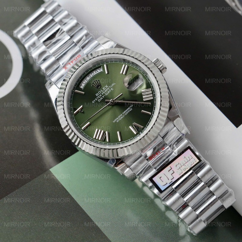 Dong-Ho-Rolex-Che-Tac-Day-Date-Mat-Xanh-La-Cay-Trong-Luong-186-Grams-Xuong-QF-40mm-3.jpg