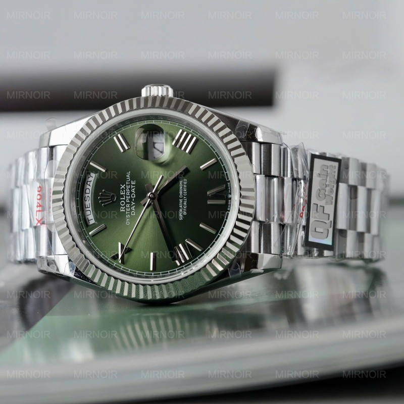 Dong-Ho-Rolex-Che-Tac-Day-Date-Mat-Xanh-La-Cay-Trong-Luong-186-Grams-Xuong-QF-40mm-4.jpg