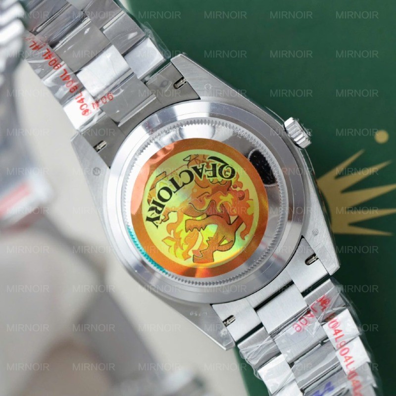 Dong-Ho-Rolex-Replica-11-Day-Date-Mat-Xanh-Bang-Trong-Luong-186-Grams-Xuong-QF-40mm-11-1024x1024.jpg
