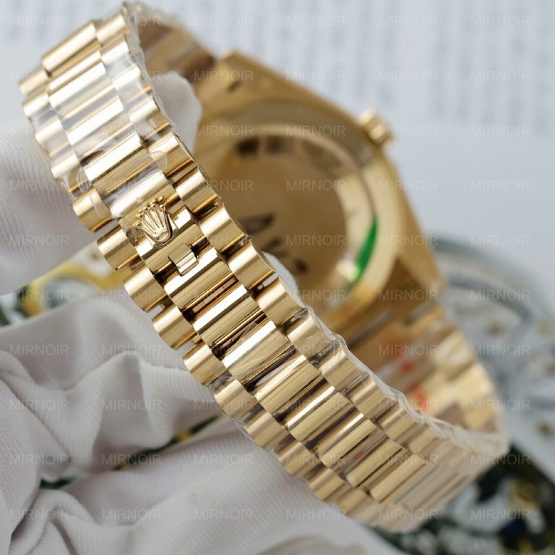 Dong-Ho-Rolex-Day-Date-Replica-11-Mat-Den-Coc-So-Da-Quang-Xuong-GM-40mm-1-1024x1024.jpg