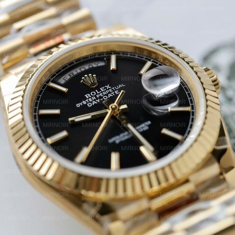 Dong-Ho-Rolex-Day-Date-Replica-11-Mat-Den-Coc-So-Da-Quang-Xuong-GM-40mm-6-1024x1024.jpg