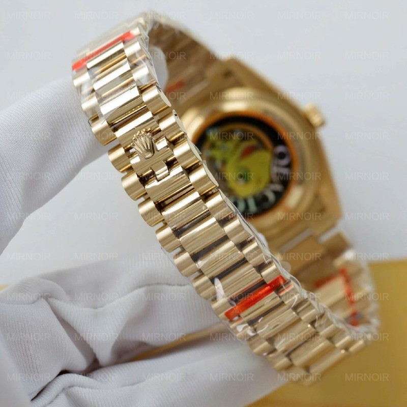 Dong-Ho-Rolex-Day-Date-Replica-11-Mat-Xanh-La-Cay-Ma-Vang-Xuong-QF-36mm-1-1024x1024.jpg