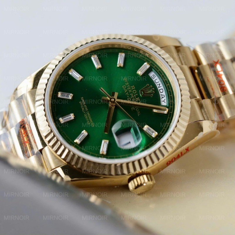 Dong-Ho-Rolex-Day-Date-Replica-11-Mat-Xanh-La-Cay-Ma-Vang-Xuong-QF-36mm-5-1024x1024.jpg