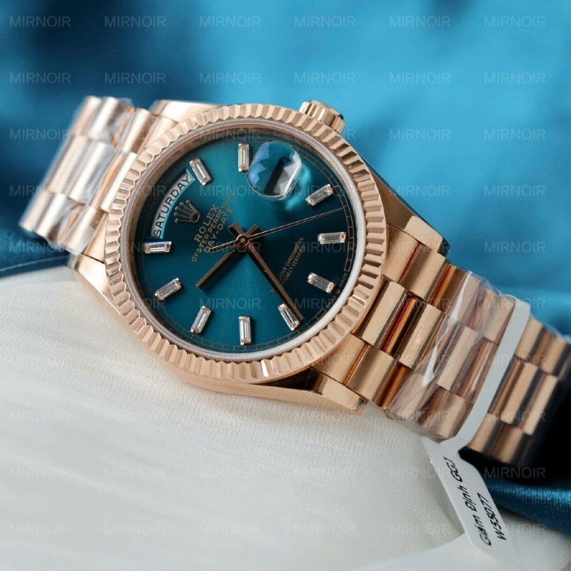 Dong-Ho-Rolex-Day-Date-Mat-Xanh-Luc-Lam-Che-Tac-Boc-Vang-Hong-Xuong-GM-36mm-5-1024x1024.jpg