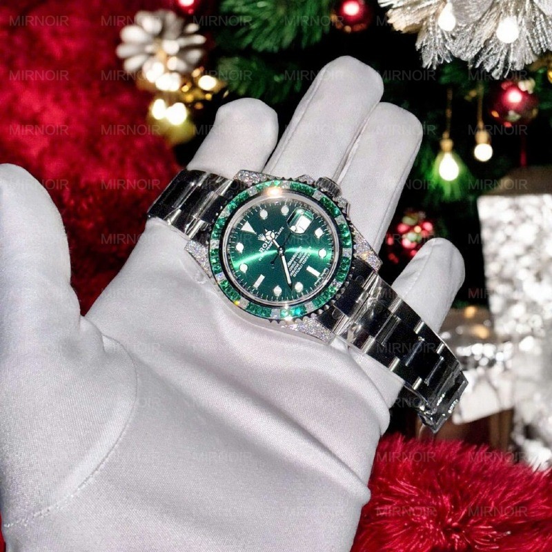Dong-Ho-Rolex-Submariner-Mat-Xanh-La-Cay-Che-Tac-Dinh-Moissanite-Sapphire-Tong-Hop-41mm-3-1024x1024.jpg