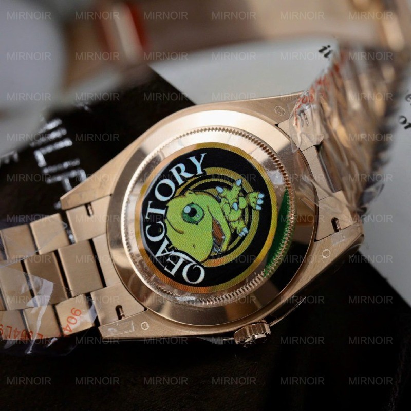 Dong-Ho-Rolex-Day-Date-Mat-Hong-Sundust-Replica-11-Ma-Vang-Hong-Trong-Luong-186-Grams-QF-40mm-7-1024x1024.jpg