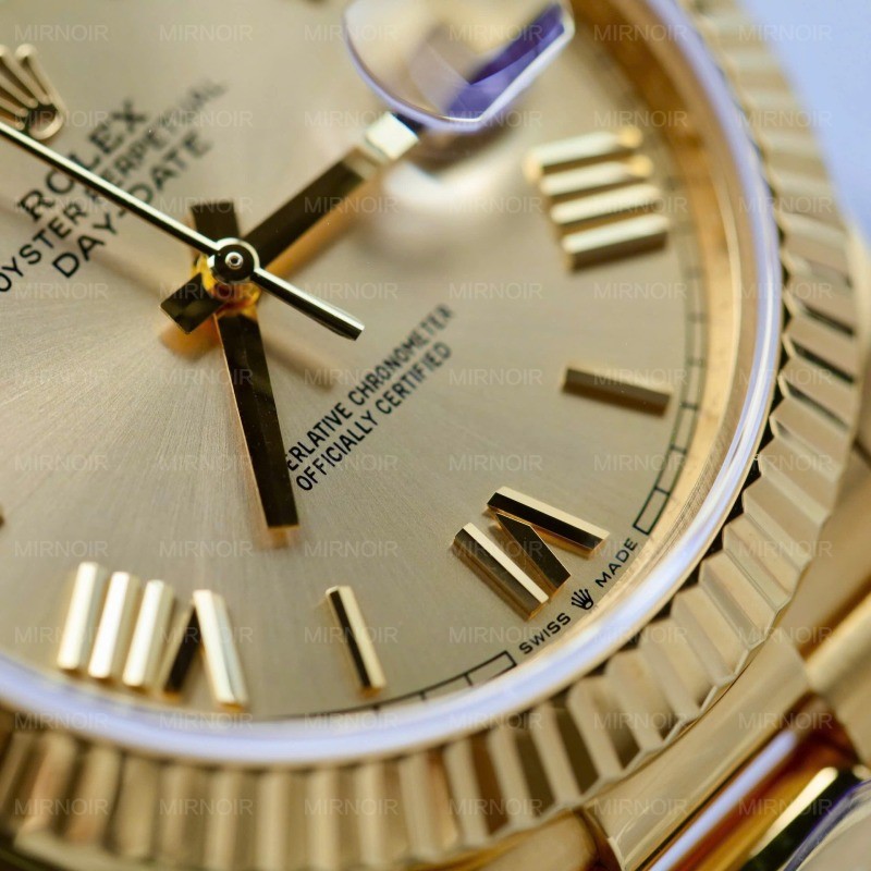 Dong-Ho-Rolex-Day-Date-Mat-Vang-Champagne-Che-Tac-Boc-Vang-That-Nang-176-Grams-Xuong-GM-40mm-8.jpg