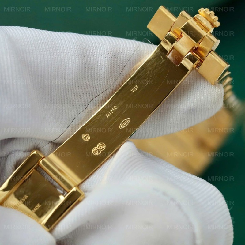 Dong-Ho-Nam-Rolex-Day-Date-Che-Tac-Mat-Ombre-Xanh-La-Cay-Boc-Vang-That-Xuong-GM-40mm-9-1024x1024.jpg