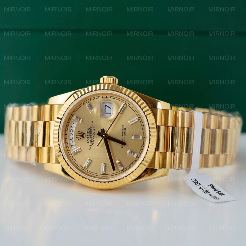 Dong-Ho-Rolex-Day-Date-Mat-Vang-Champagne-Che-Tac-Boc-Vang-That-Nha-May-QF-36mm-4.jpg