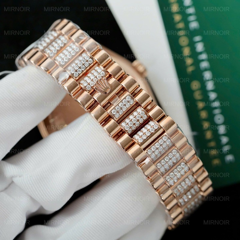 Dong-Ho-Rolex-Day-Date-Mat-So-Chocolate-Che-Tac-Boc-Vang-That-Dinh-Kim-Cuong-Moissanite-36mm-11.jpg