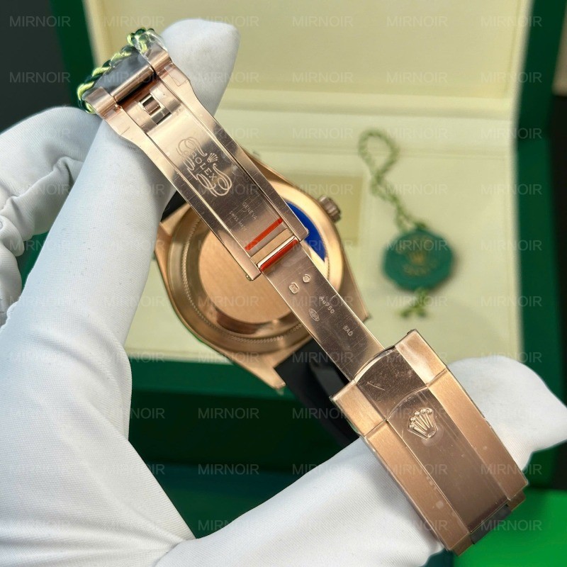 Dong-Ho-Rolex-Sky-Dweller-Mat-Nau-Che-Tac-Ma-Vang-Hong-Nang-192-Grams-Xuong-ZF-42mm-12.jpg
