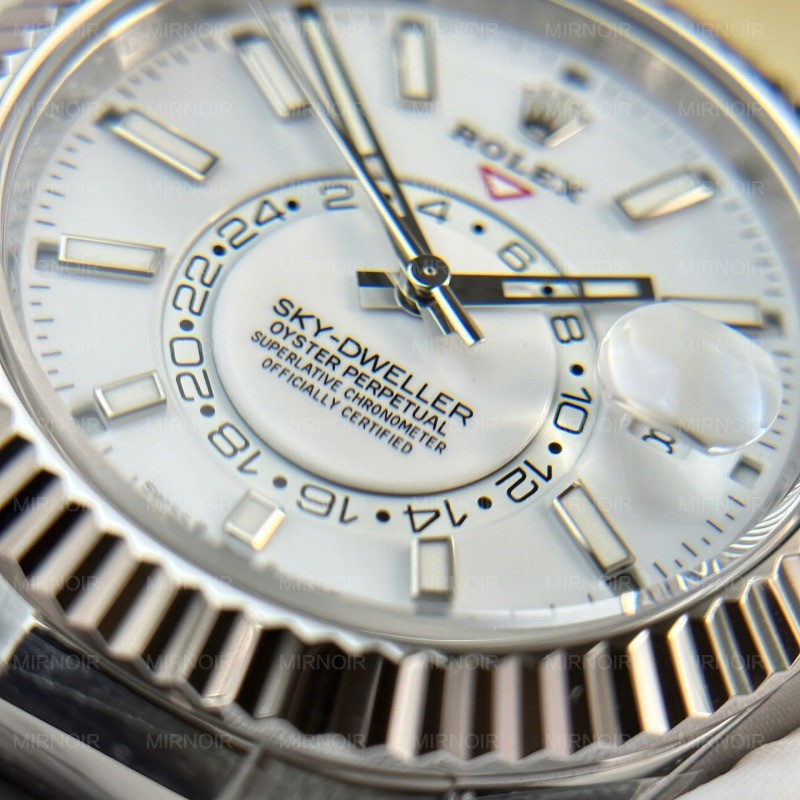 Dong-Ho-Rolex-Sky-Dweller-Mat-Trang-Replica-11-Tuy-Chinh-Trong-Luong-192-Grams-Xuong-ZF-42mm-12.jpg