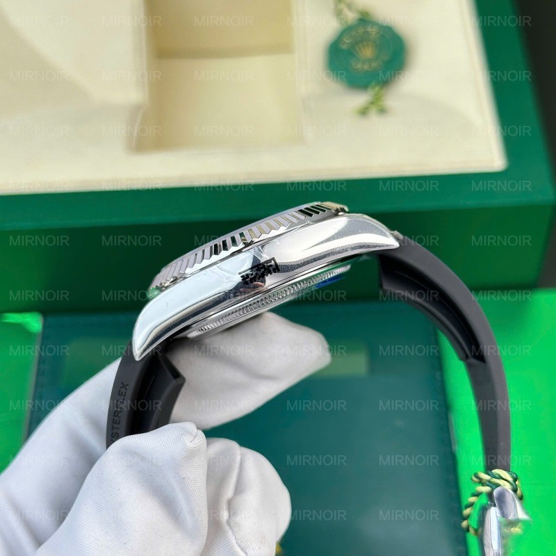 Dong-Ho-Rolex-Sky-Dweller-Replica-11-Mat-Den-Trong-Luong-192-Grams-Xuong-ZF-42mm-11.jpg