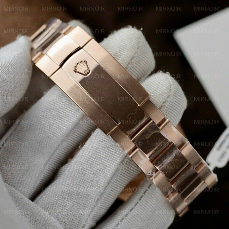 Dong-Ho-Rolex-Sky-Dweller-Che-Tac-Boc-Vang-That-Mat-So-Chocolate-42mm-1.jpg