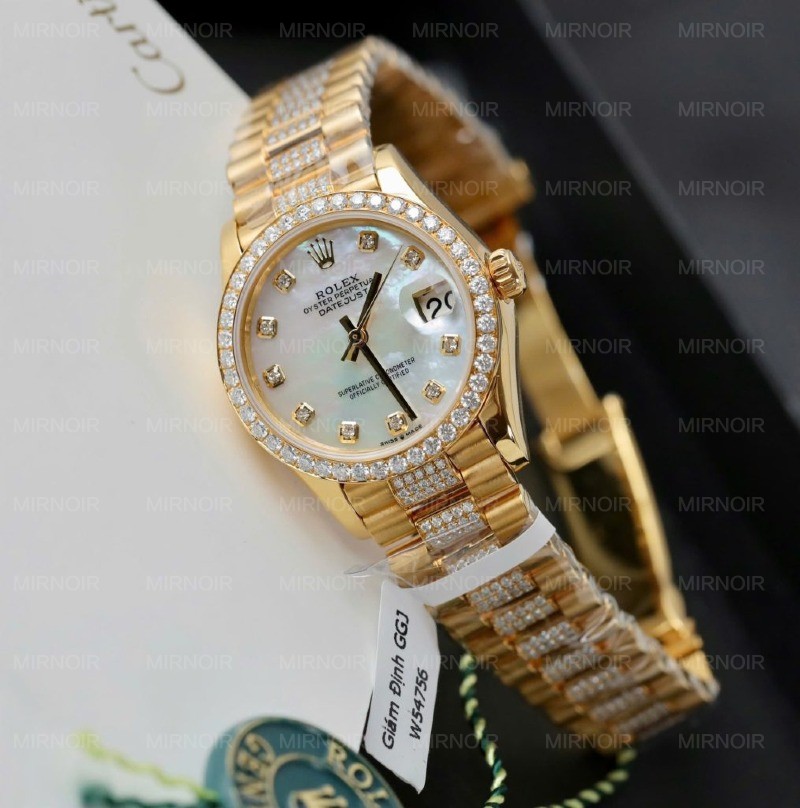 Dong-Ho-Rolex-DateJust-Nu-Mat-Kham-Xa-Cu-Che-Tac-Boc-Vang-Dinh-Moissanite-31mm-2-1015x1024.jpg