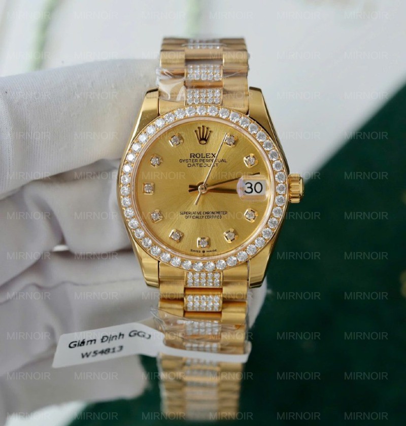 Dong-Ho-Rolex-DateJust-Nu-Mat-Vang-Che-Tac-Boc-Vang-Dinh-Moissanite-Xuong-GM-31mm-5-976x1024.jpg