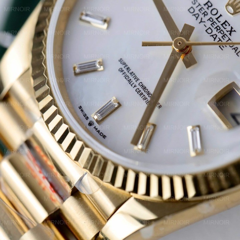 Dong-Ho-Rolex-Day-Date-Mat-MOP-Replica-11-Ma-Vang-Trong-Luong-159-Gram-Xuong-QF-36mm-6-1024x1024.jpg