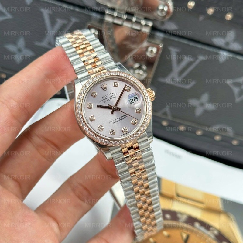Dong-Ho-Rolex-Nu-DateJust-Che-Tac-Demi-Vang-Hong-Mat-Sundust-Nha-May-THB-31mm-4-1024x1024.jpg