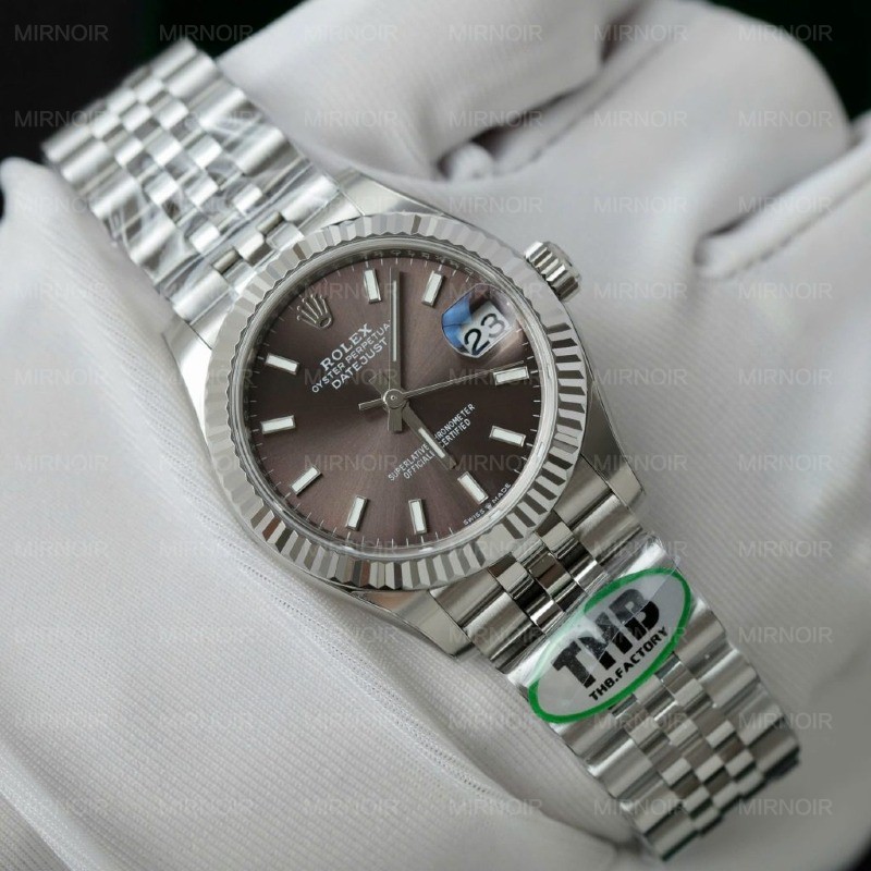 Dong-Ho-Rolex-DateJust-Fake-11-Cao-Cap-Mat-So-Xam-Toi-Nha-May-THB-31mm-2-1024x1024.jpg