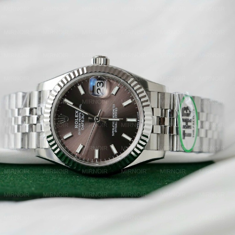 Dong-Ho-Rolex-DateJust-Fake-11-Cao-Cap-Mat-So-Xam-Toi-Nha-May-THB-31mm-5-1024x1024.jpg