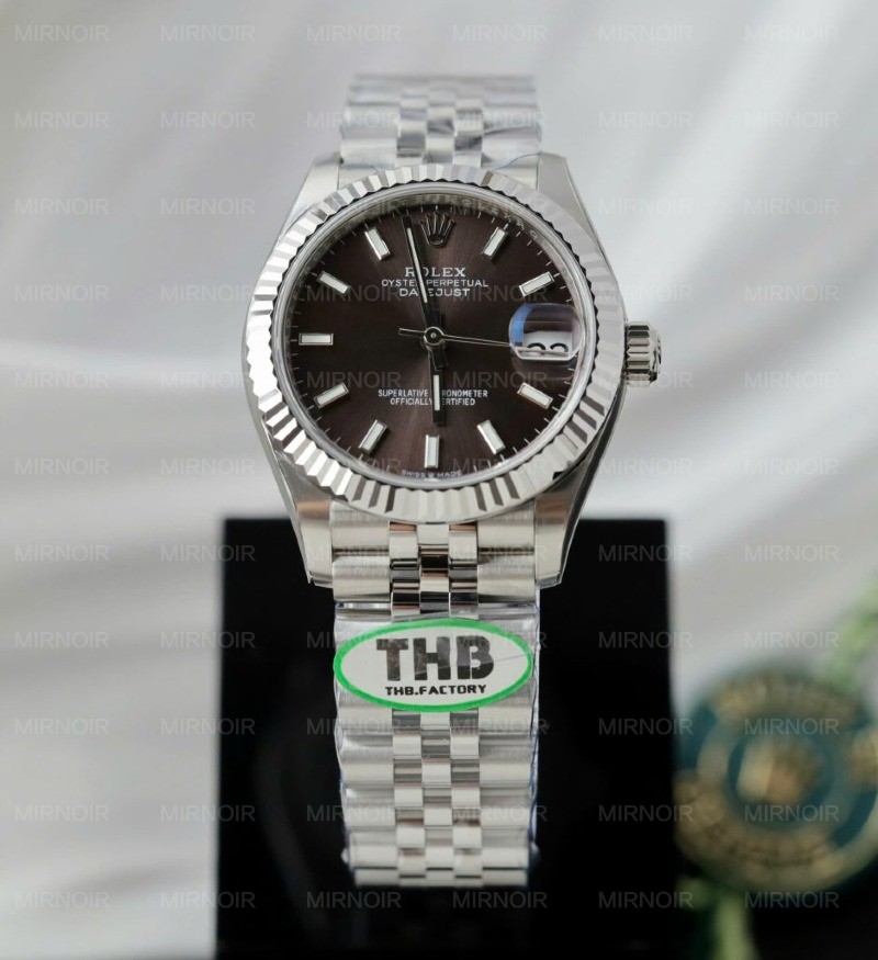 Dong-Ho-Rolex-DateJust-Fake-11-Cao-Cap-Mat-So-Xam-Toi-Nha-May-THB-31mm-10-937x1024.jpg