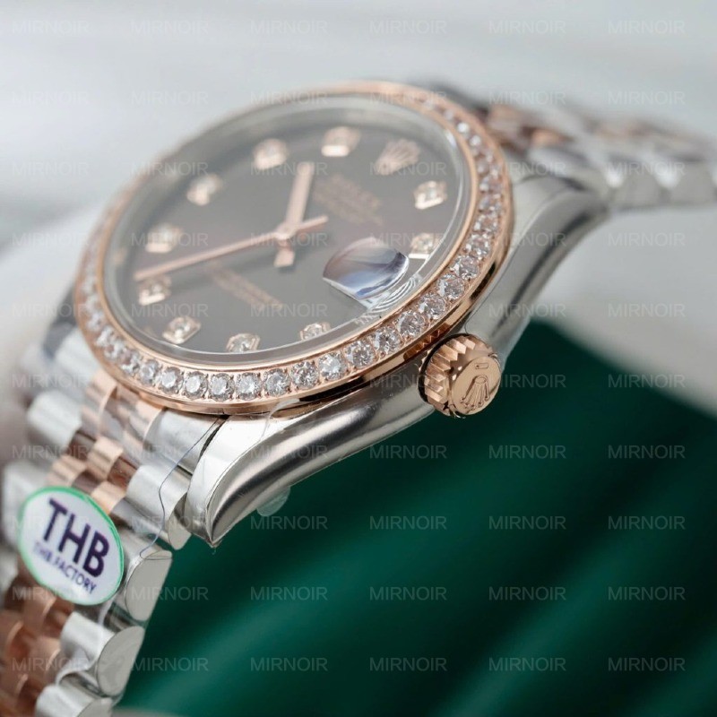 Dong-Ho-Rolex-Nu-DateJust-Replica-1-1-Mat-Chocolate-Vien-Dinh-Da-Xuong-THB-31mm-1-1024x1024.jpg