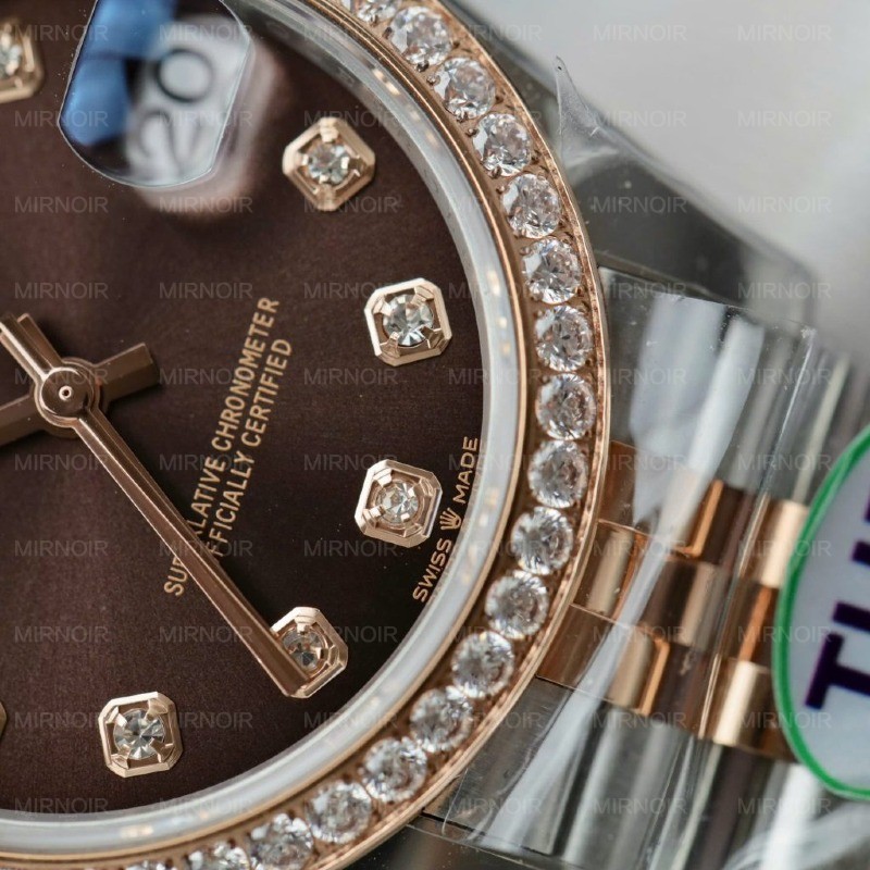 Dong-Ho-Rolex-Nu-DateJust-Replica-1-1-Mat-Chocolate-Vien-Dinh-Da-Xuong-THB-31mm-4-1024x1024.jpg