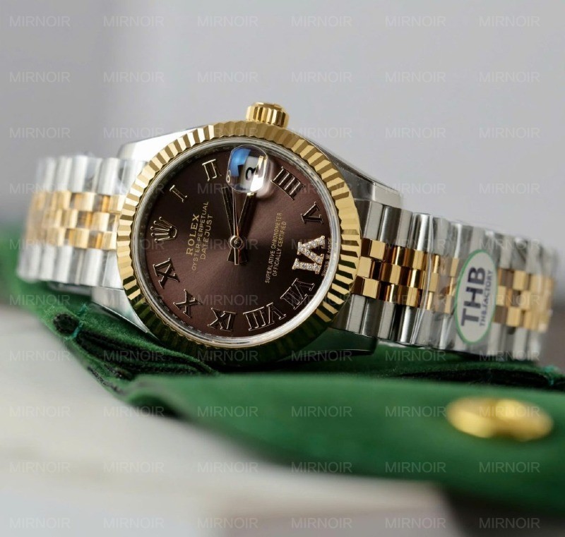 Dong-Ho-Rolex-DateJust-Nu-Rep-Cao-Cap-Coc-So-La-Ma-Xuong-THB-31mm-3-1024x974.jpg