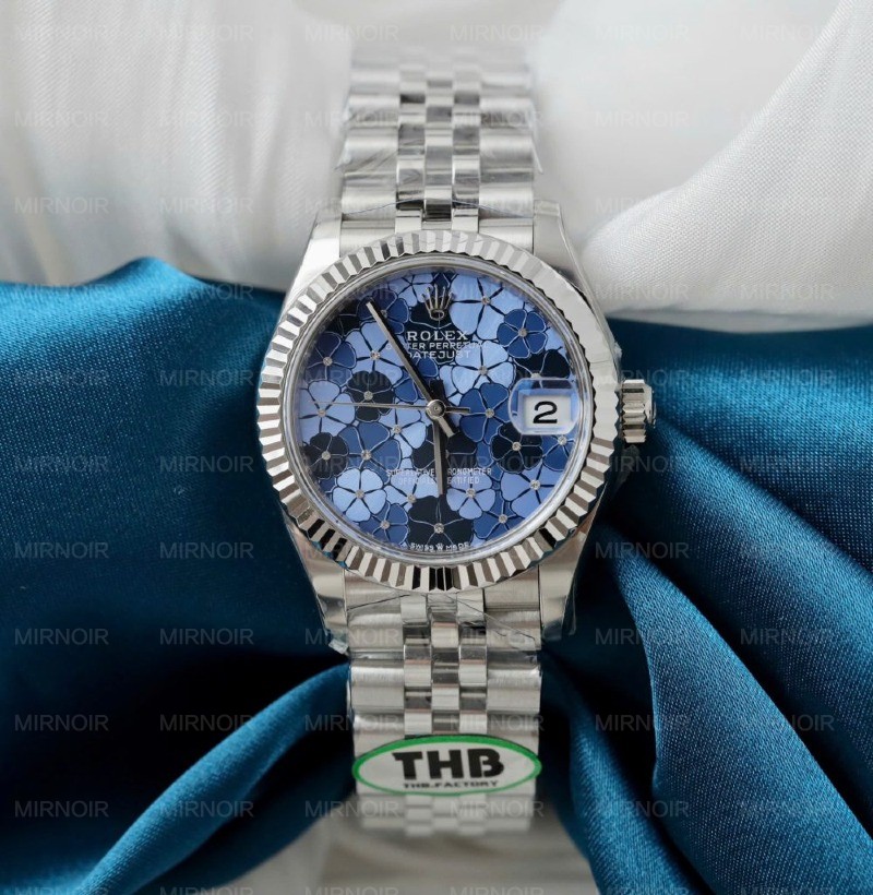Dong-Ho-Rolex-DateJust-Replica-11-Nu-Mat-Hoa-Mau-Xanh-Blue-Xuong-THB-31mm-4-1000x1024.jpg