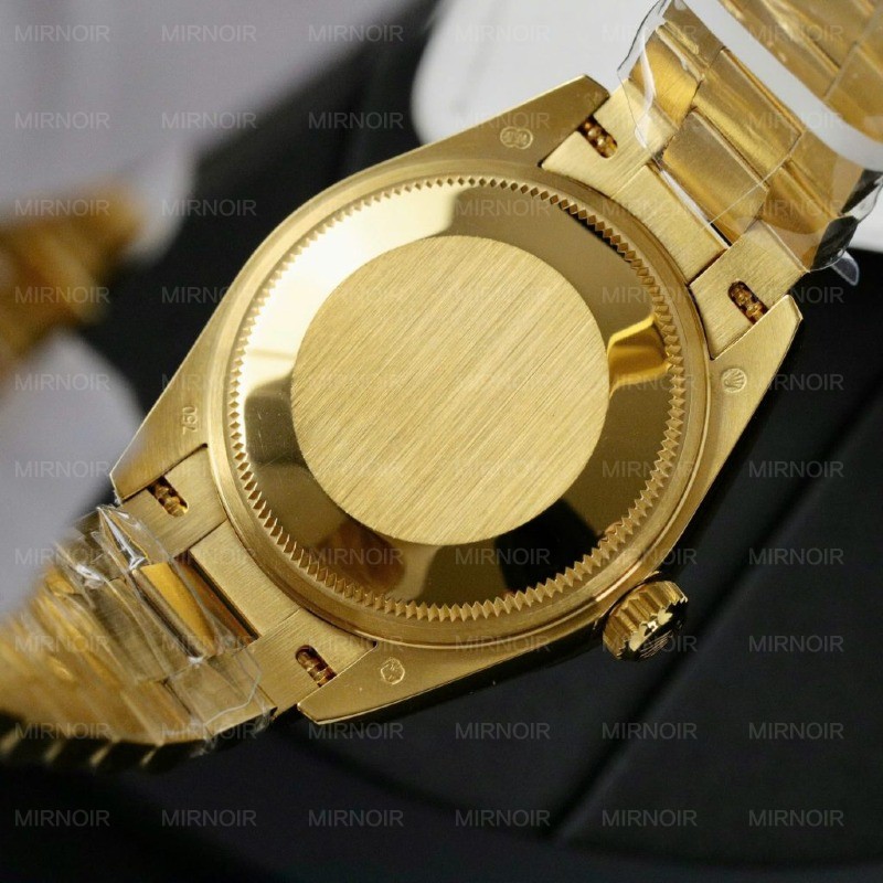 Dong-Ho-Rolex-DateJust-Mat-So-Butterfly-Che-Tac-Boc-Vang-18K-Dinh-Kim-Cuong-Moissanite-31mm-3-1024x1024.jpg