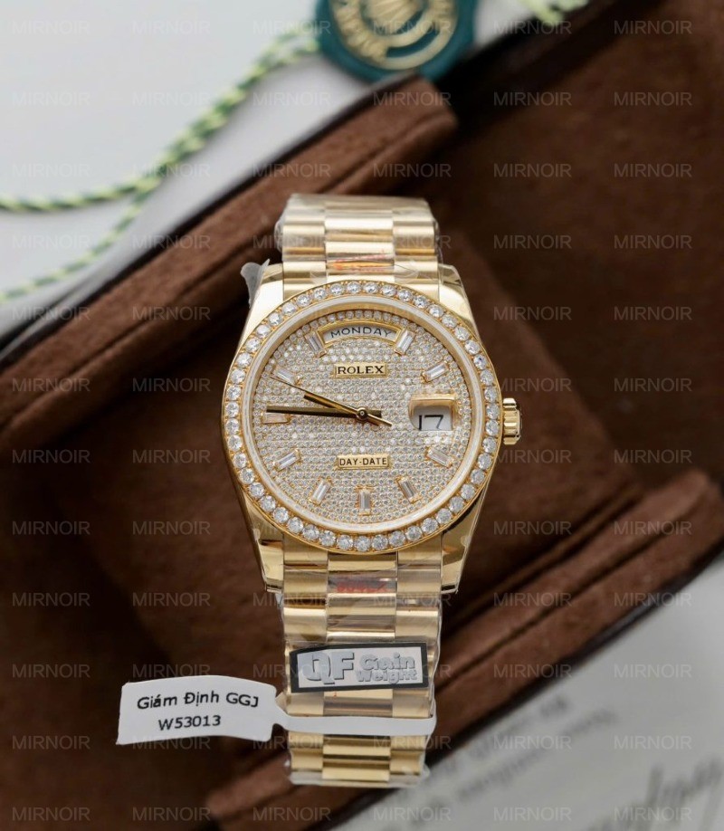 Dong-Ho-Rolex-Day-Date-Che-Tac-Boc-Vang-18K-Dinh-Moissanite-Trong-Luong-159Gram-QF-36mm-10-893x1024.jpg