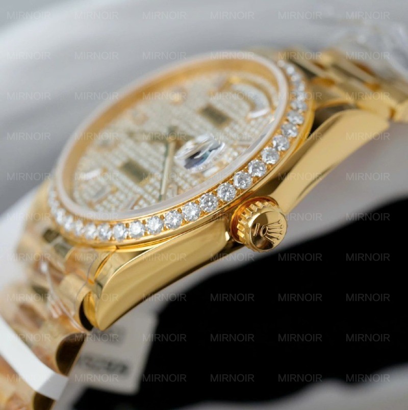 Dong-Ho-Rolex-Day-Date-Boc-Vang-18K-Do-Kim-Cuong-Moissanite-Che-Tac-Xuong-GM-36mm-4-1020x1024.jpg