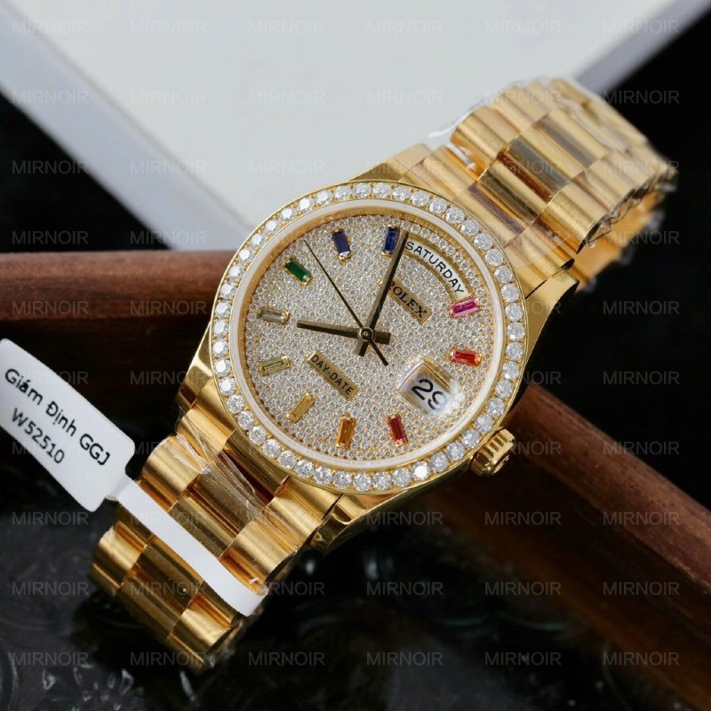 Dong-Ho-Rolex-Che-Tac-Day-Date-Boc-Vang-18K-Do-Kim-Cuong-Moissanite-GMF-36mm-2-1024x1024.jpg