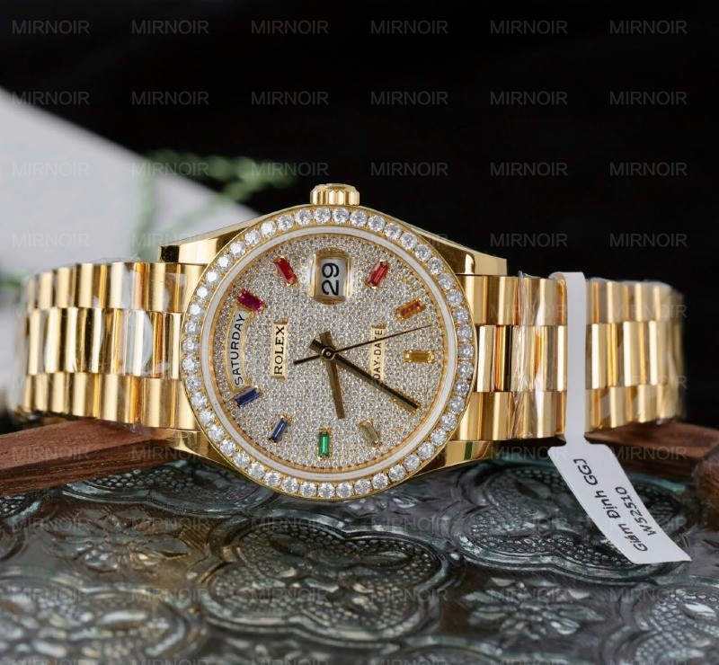 Dong-Ho-Rolex-Che-Tac-Day-Date-Boc-Vang-18K-Do-Kim-Cuong-Moissanite-GMF-36mm-3-1024x946.jpg