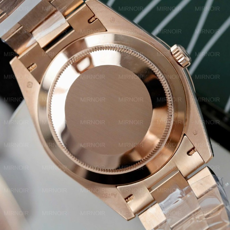 Dong-Ho-Rolex-Day-Date-Che-Tac-Boc-Vang-Hong-Mat-Thien-Thach-Coc-So-Moissanite-40mm-1-1024x1024.jpg