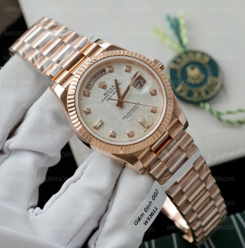 Dong-Ho-Rolex-Day-Date-Che-Tac-Boc-Vang-Hong-Mat-Thien-Thach-Coc-So-Moissanite-40mm-5-1014x1024.jpg