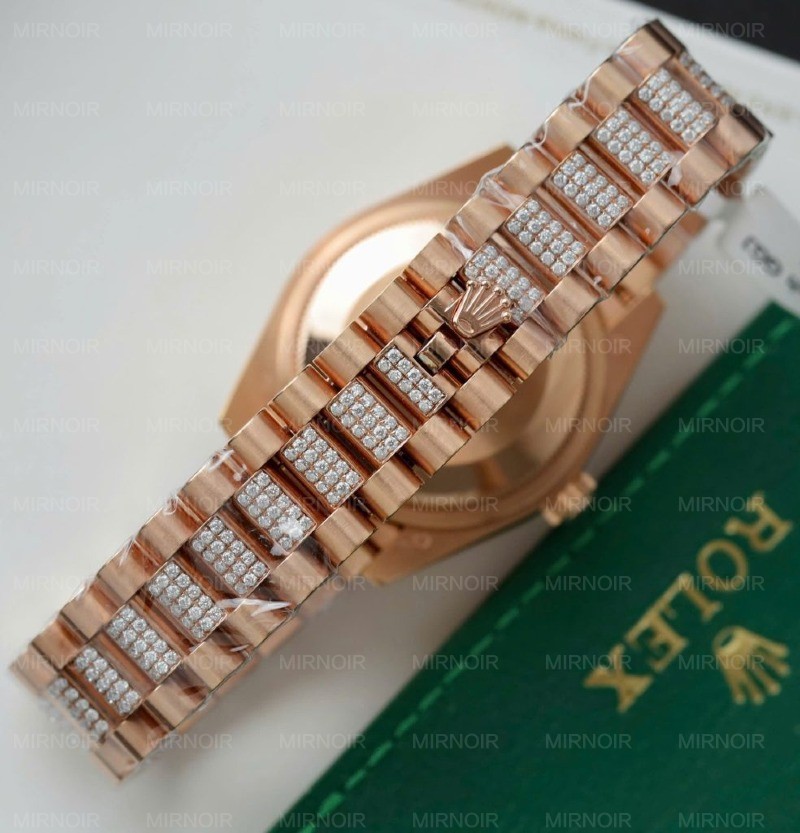 Dong-Ho-Rolex-DateJust-Nu-Mat-Chocolate-Che-Tac-Boc-Vang-Dinh-Moissanite-31mm-1-984x1024.jpg